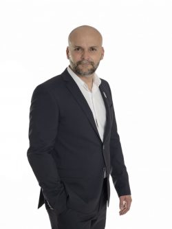 CARLOS BELIZON